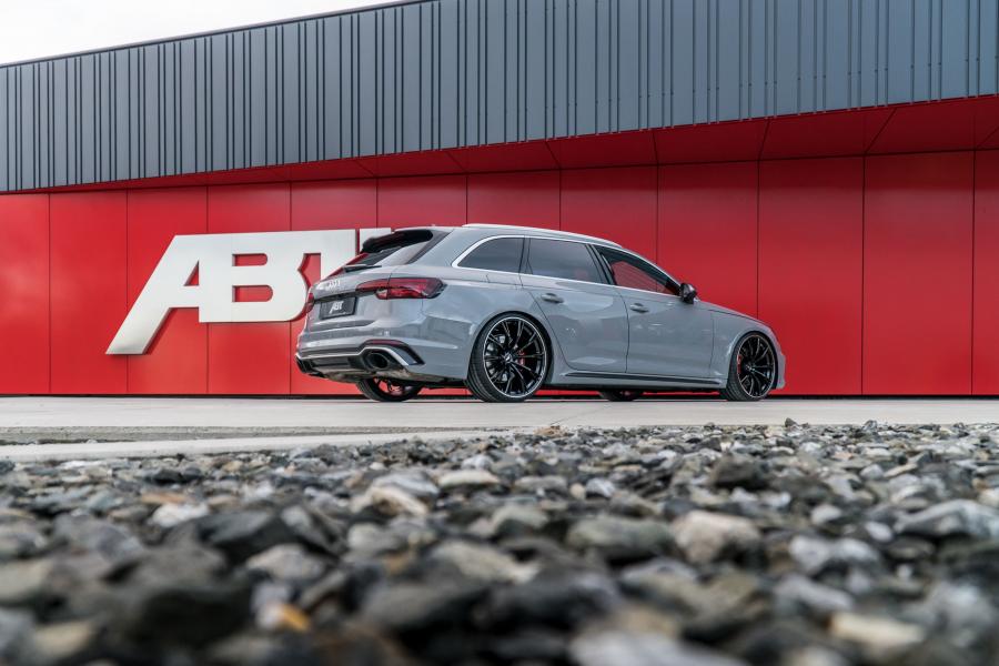  Audi RS4 Avant by ABT (B9) 2018 года  (фото 3 из 8)